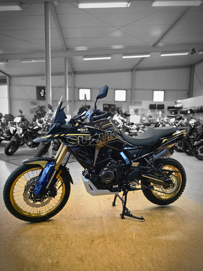 Custom GRAPHIC for CF Moto 800 MT